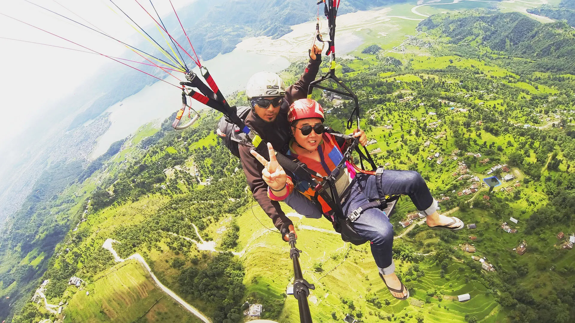 Highfly paragliding